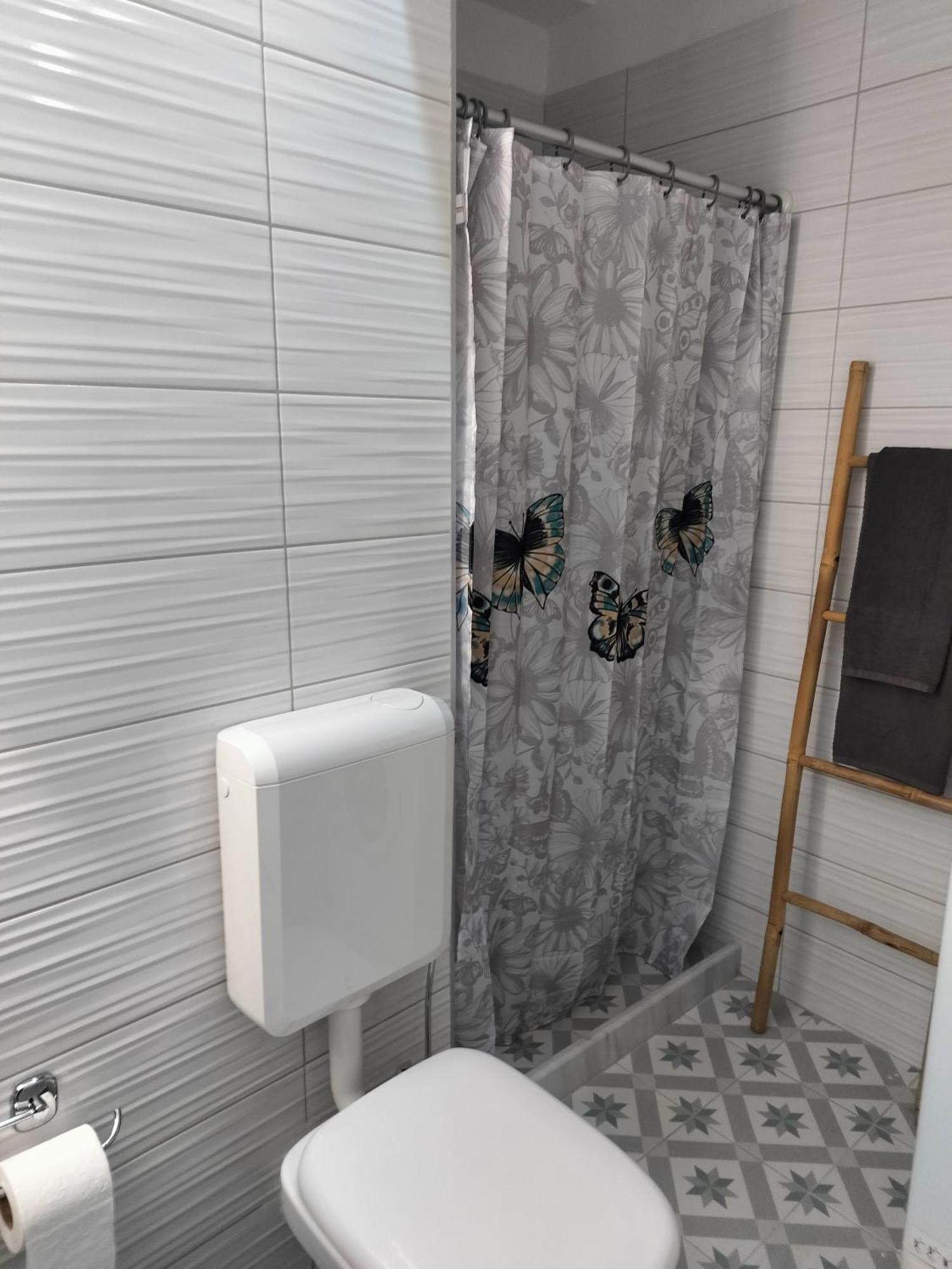 Cozy Central Flat In Pyrgos Near Olympia Экстерьер фото