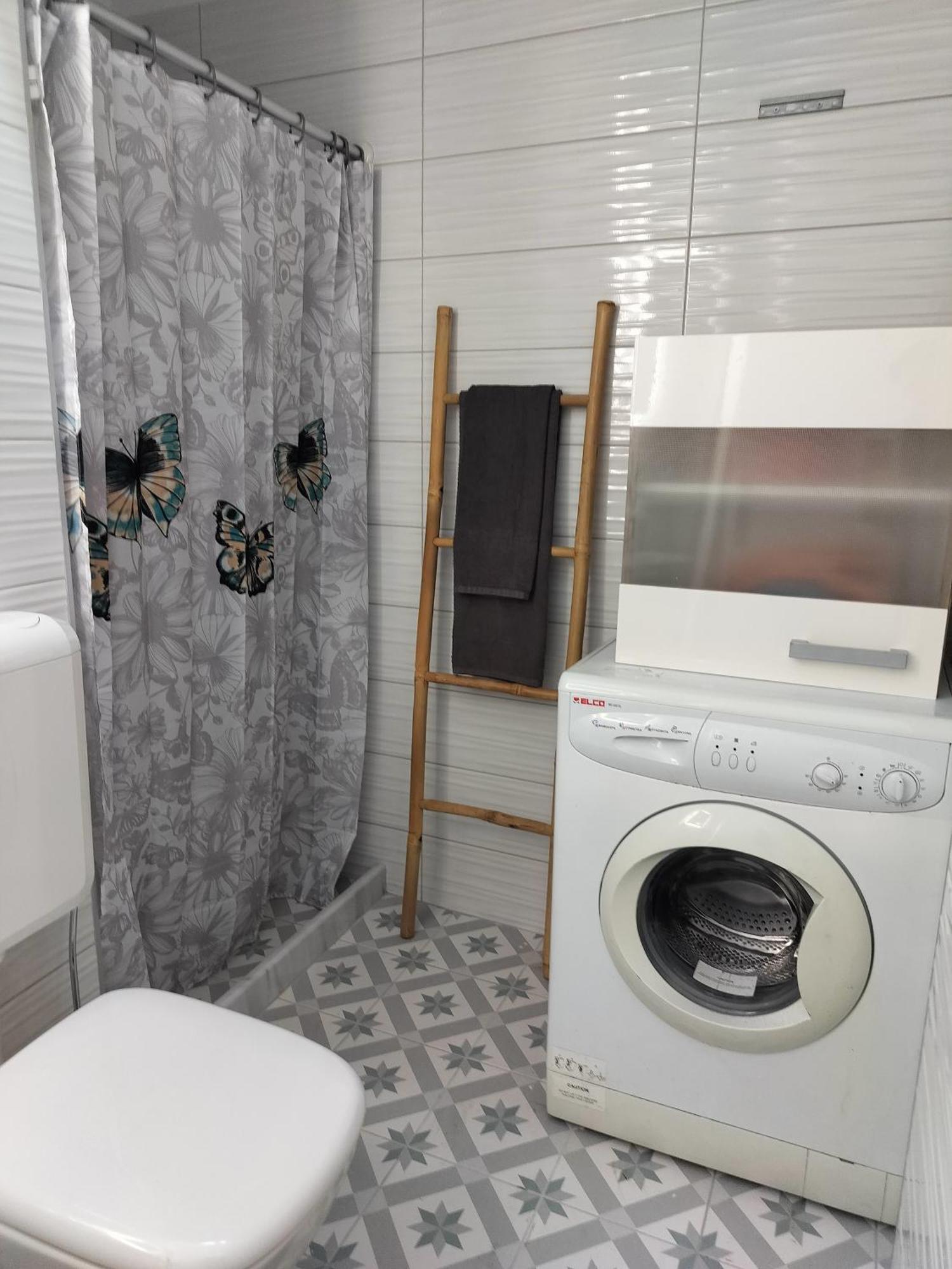 Cozy Central Flat In Pyrgos Near Olympia Экстерьер фото